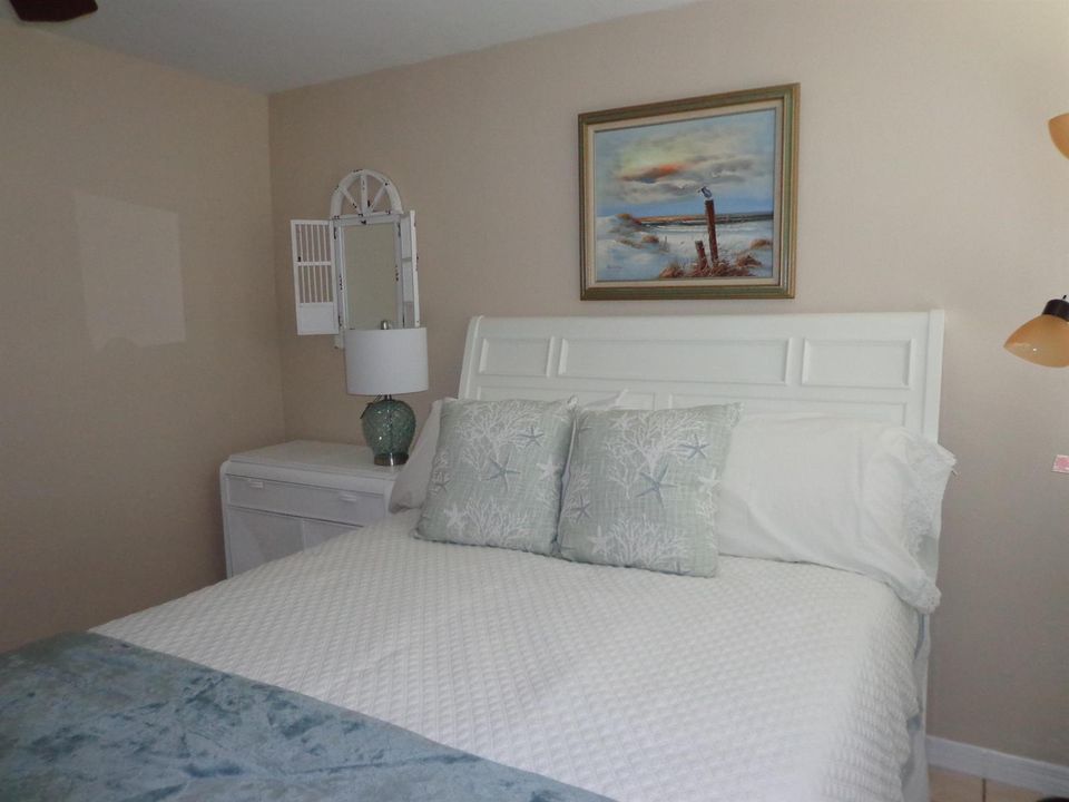 11751 Oleander Drive 012