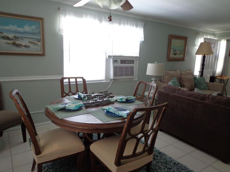11751 Oleander Drive 004