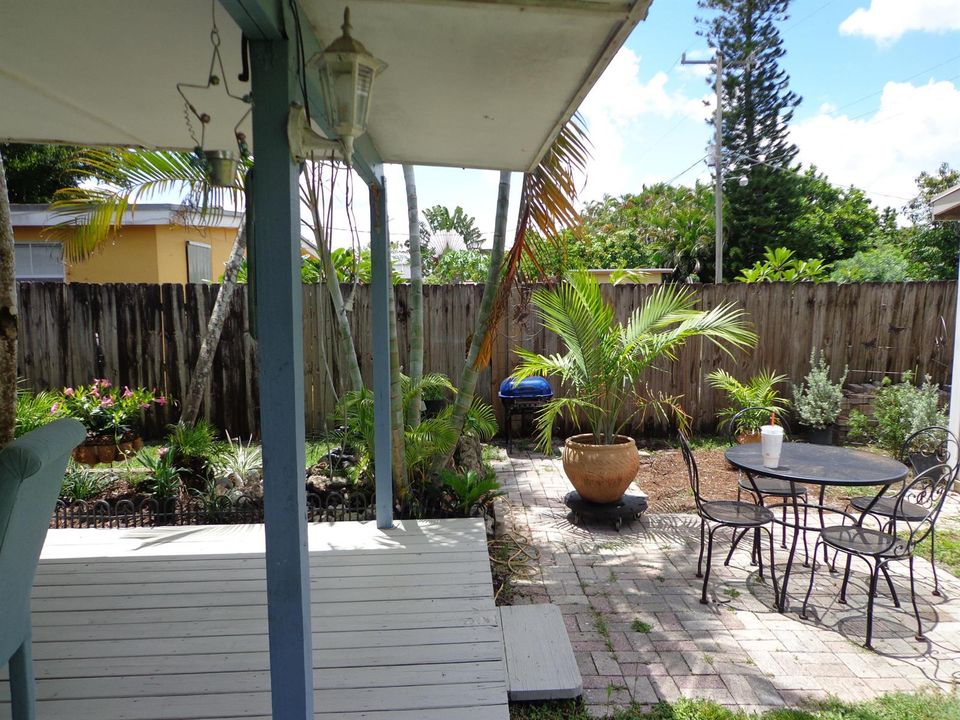 11751 Oleander Drive 023