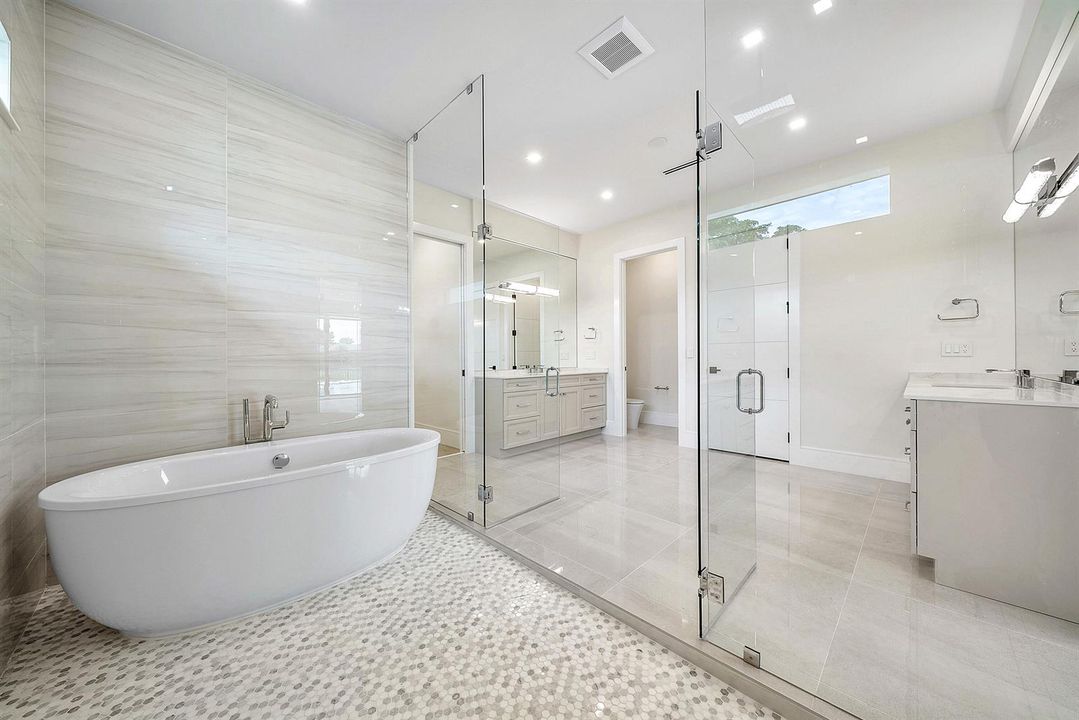 Pirmary Bath