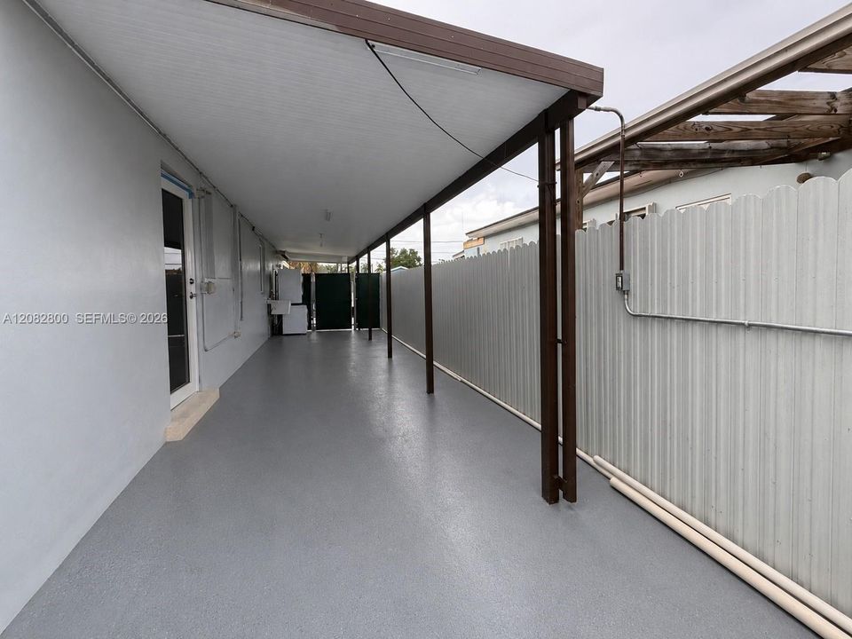 В аренду: $1,950 (1 спален, 1 ванн, 2577 Квадратных фут)