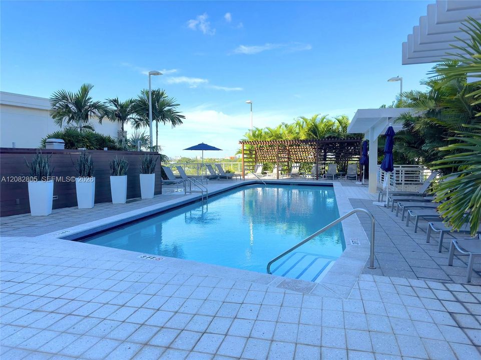 En Venta: $580,000 (2 camas, 2 baños, 1190 Pies cuadrados)