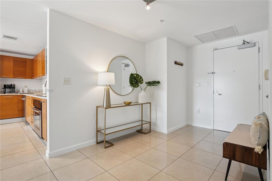 En Venta: $580,000 (2 camas, 2 baños, 1190 Pies cuadrados)