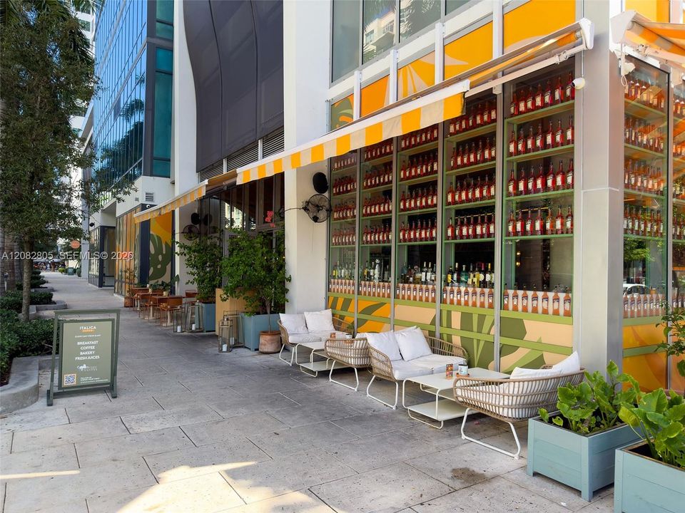 En Venta: $580,000 (2 camas, 2 baños, 1190 Pies cuadrados)