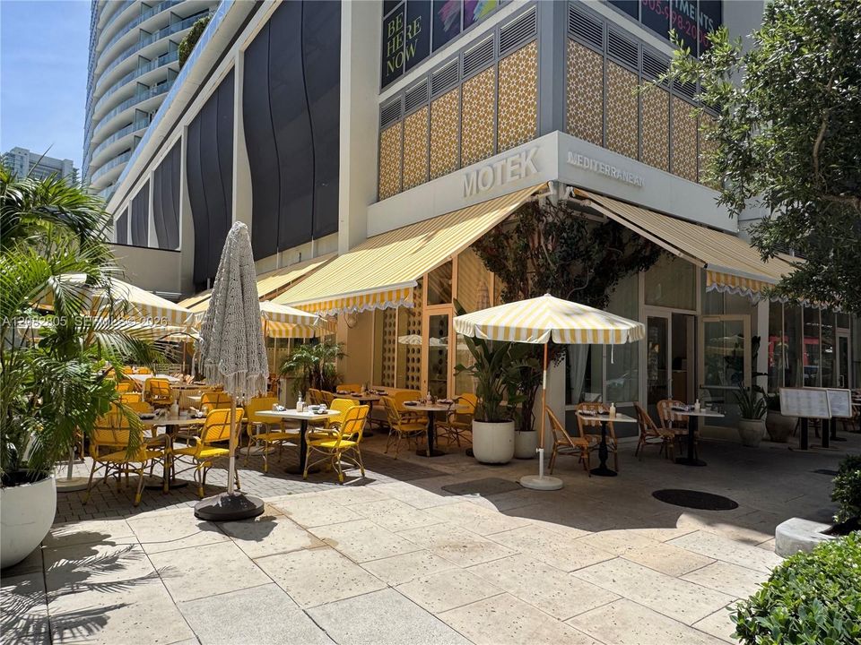 En Venta: $580,000 (2 camas, 2 baños, 1190 Pies cuadrados)