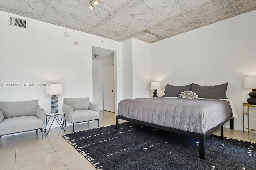 En Venta: $580,000 (2 camas, 2 baños, 1190 Pies cuadrados)