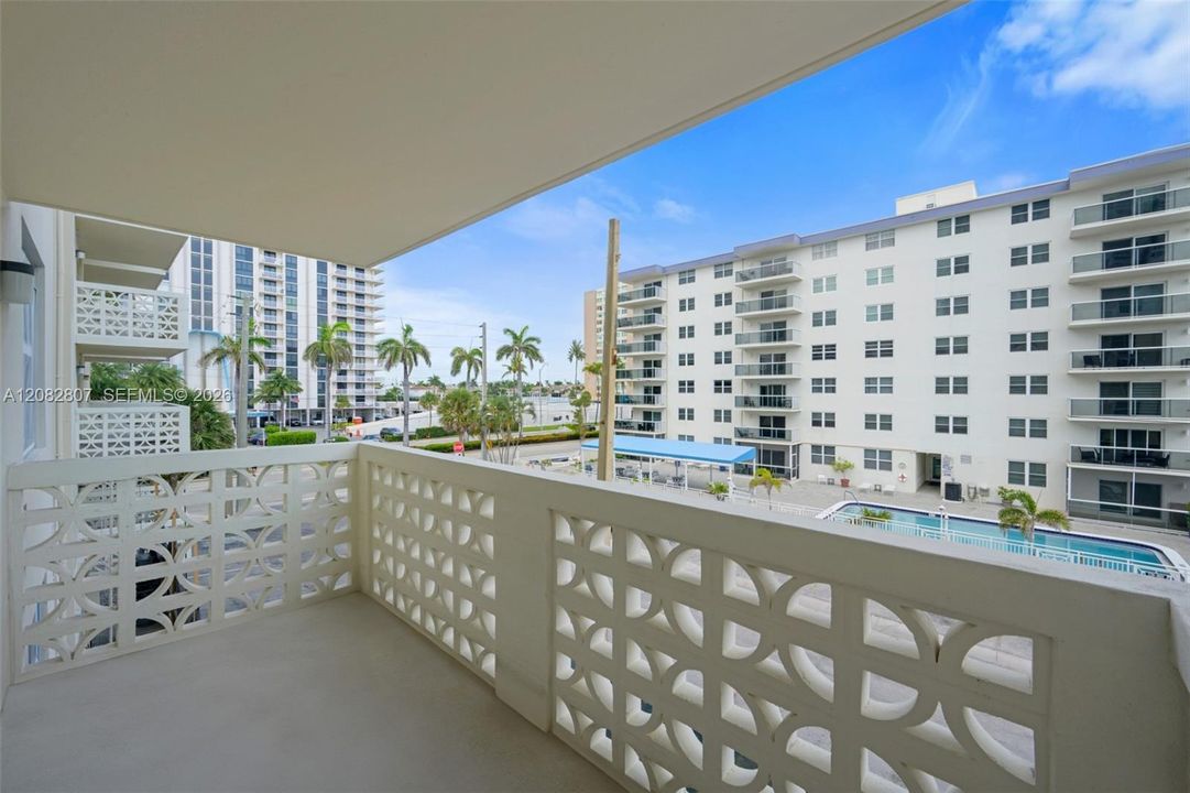 En Venta: $269,000 (1 camas, 1 baños, 787 Pies cuadrados)