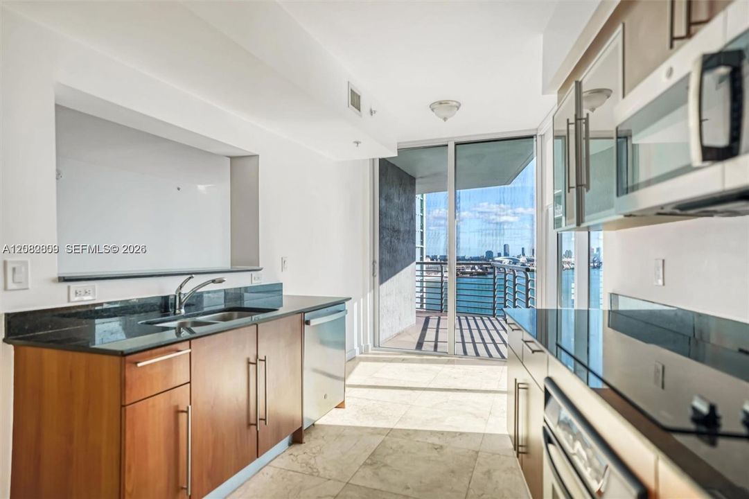 На продажу: $1,150,000 (3 спален, 2 ванн, 1792 Квадратных фут)