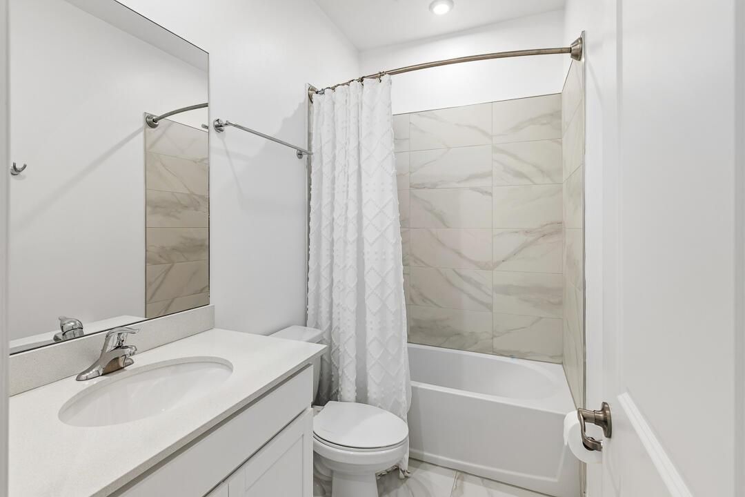 14131 SW Thorens Drive-41