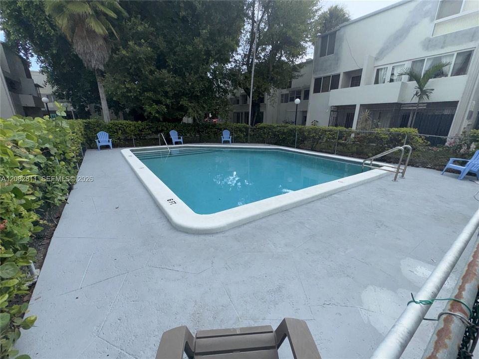 En Venta: $395,000 (2 camas, 1 baños, 970 Pies cuadrados)