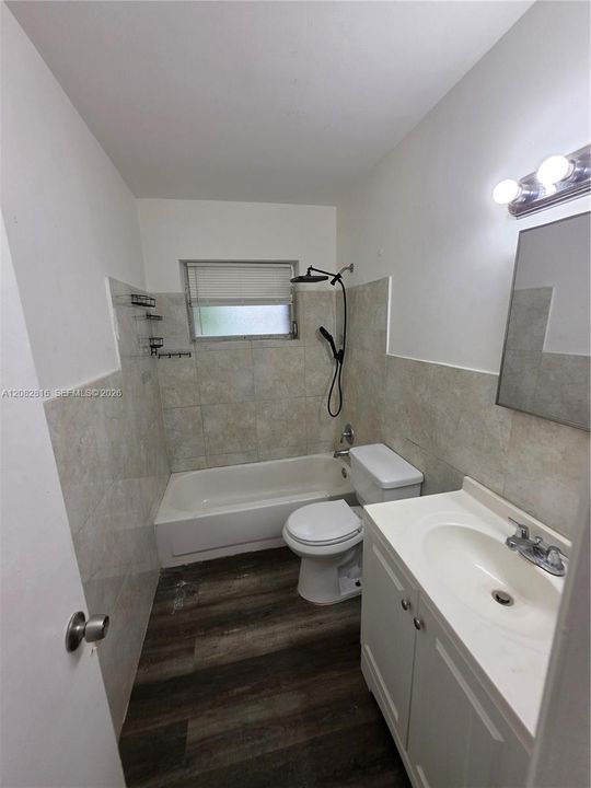 En Renta: $1,950 (2 camas, 1 baños, 1020 Pies cuadrados)