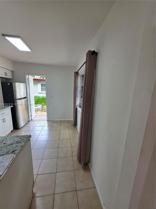 En Renta: $1,950 (2 camas, 1 baños, 1020 Pies cuadrados)