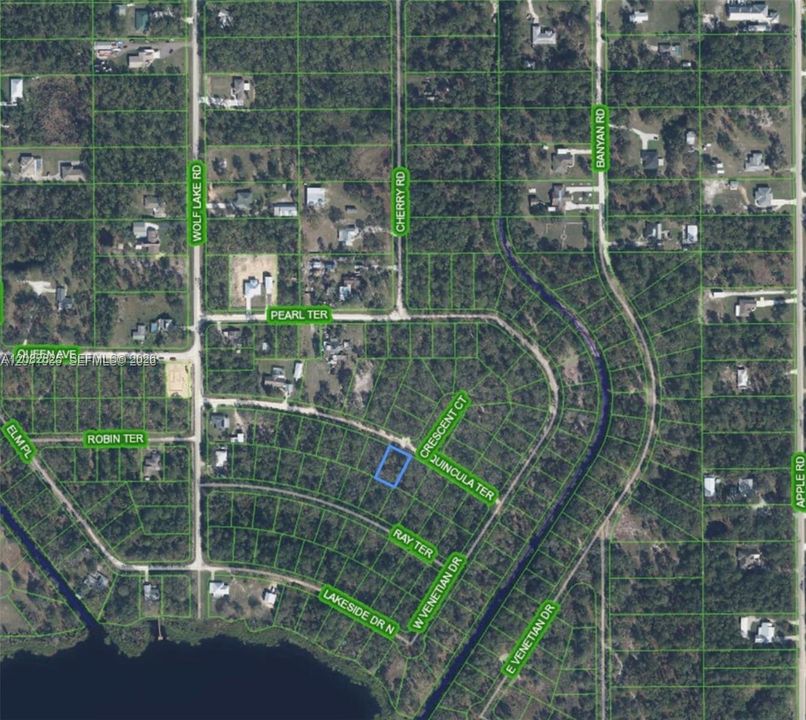 En Venta: $8,900 (0.23 acres)
