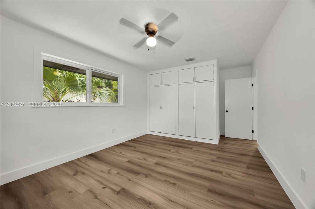 For Rent: $7,900 (3 beds, 2 baths, 2337 Square Feet)