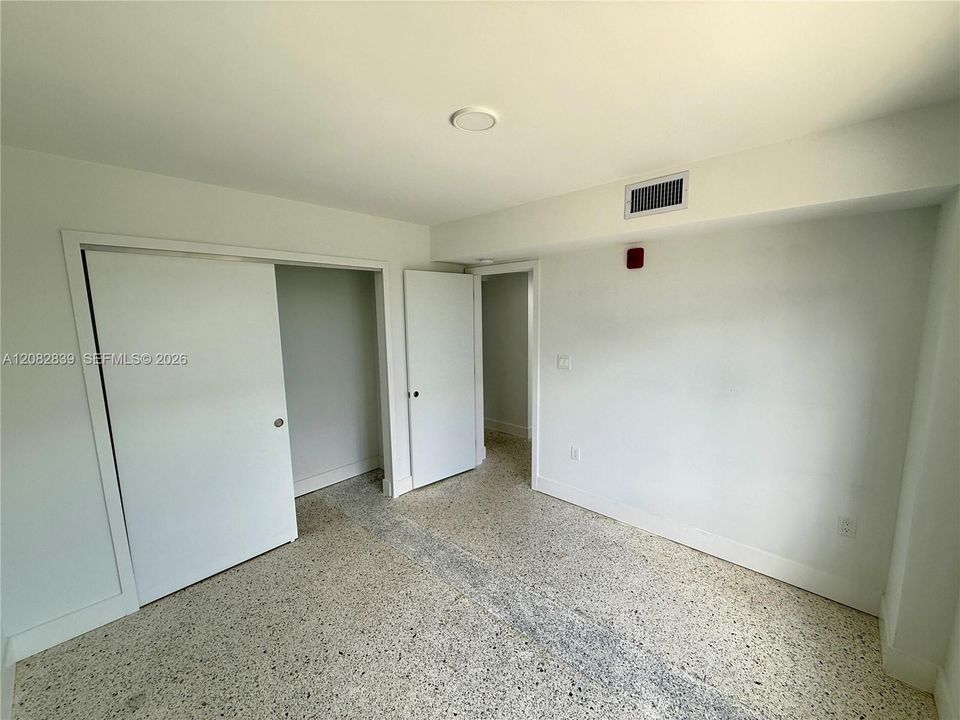 En Renta: $2,495 (2 camas, 1 baños, 800 Pies cuadrados)