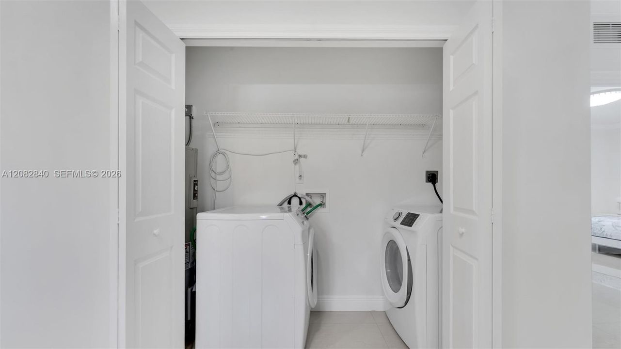En Renta: $4,500 (3 camas, 2 baños, 1890 Pies cuadrados)