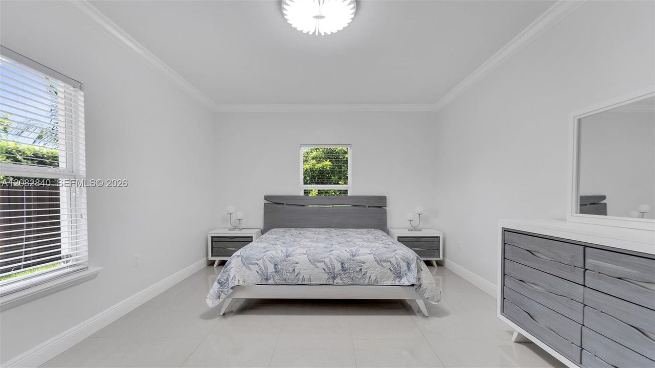 En Renta: $4,500 (3 camas, 2 baños, 1890 Pies cuadrados)