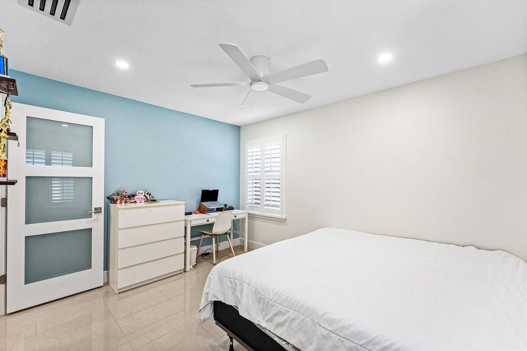013-140ArrowheadCircle-Jupiter-FL-33458-