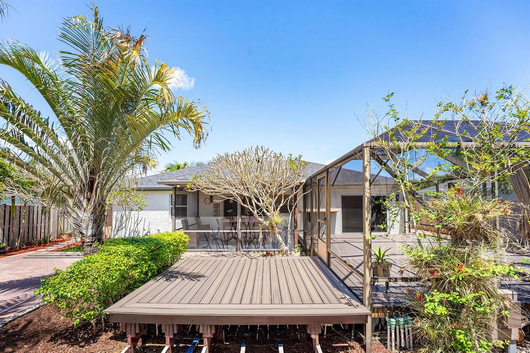029-140ArrowheadCircle-Jupiter-FL-33458-