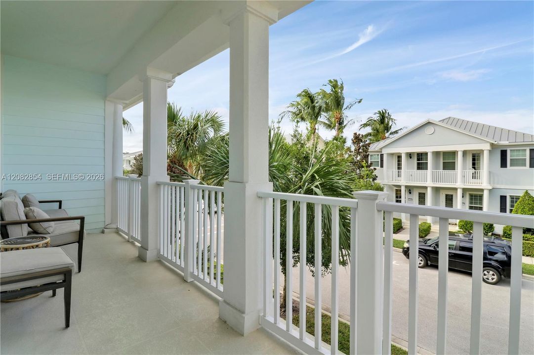 For Rent: $4,200 (3 beds, 2 baths, 1890 Square Feet)