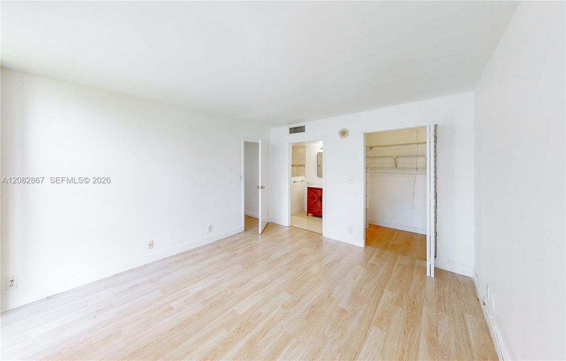 В аренду: $1,800 (1 спален, 1 ванн, 767 Квадратных фут)