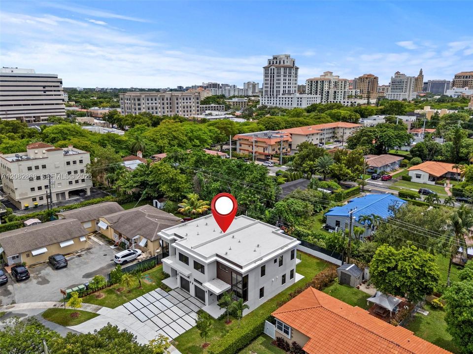 For Rent: $5,500 (3 beds, 3 baths, 2124 Square Feet)