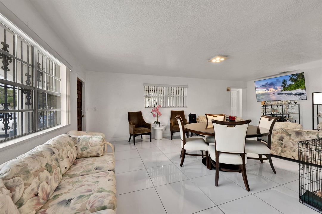 406 SW 15th Terrace 00015