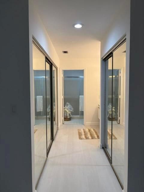 8934 Sunnywood Pl Boca hallway