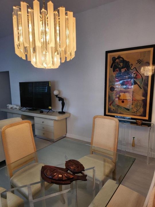 8934 Sunnywood Pl Boca dining
