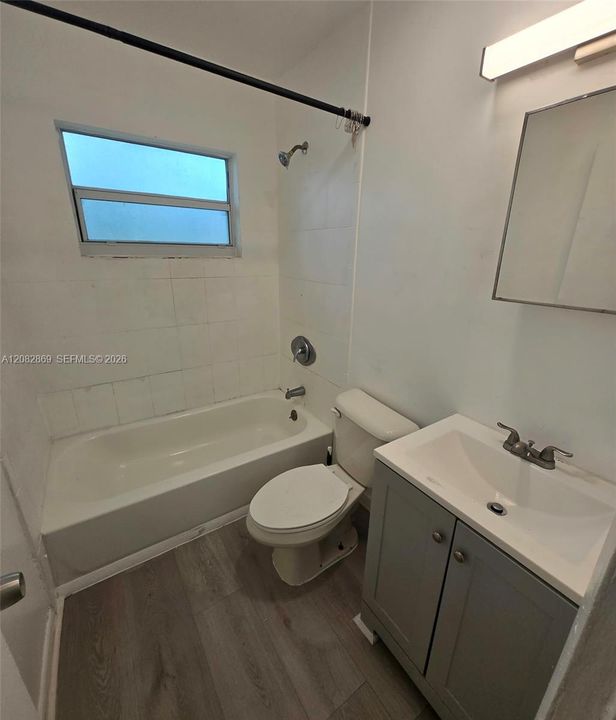En Renta: $1,750 (2 camas, 1 baños, 1943 Pies cuadrados)