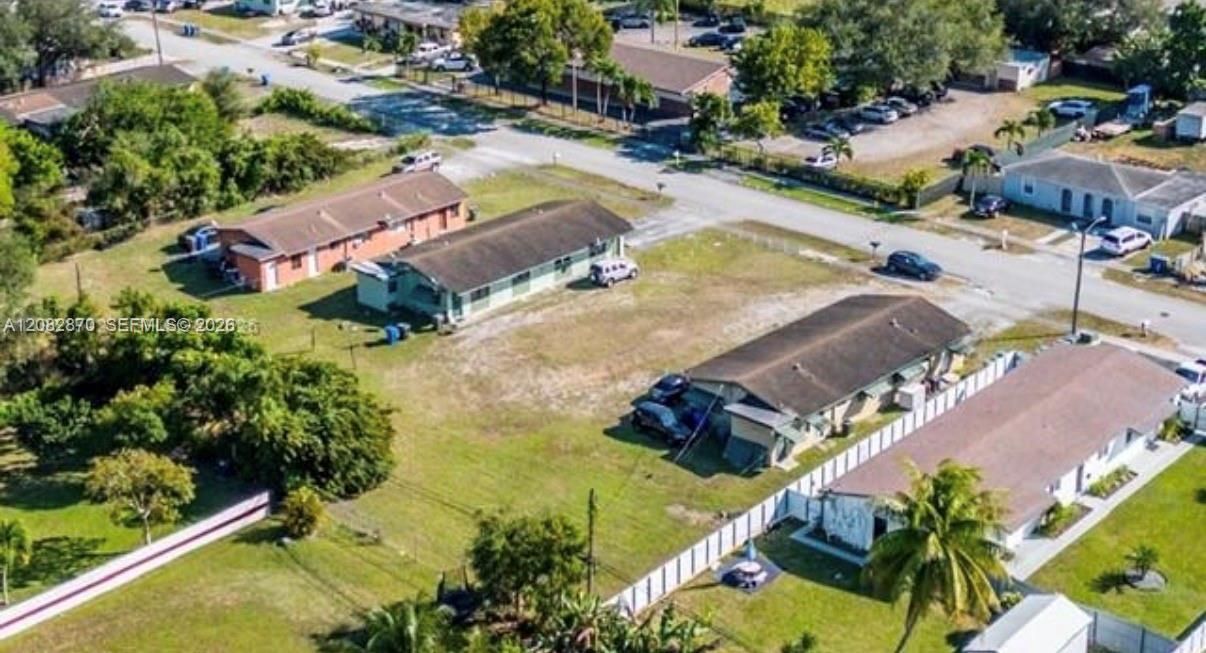 En Venta: $550,000 (0 camas, 0 baños, 1697 Pies cuadrados)