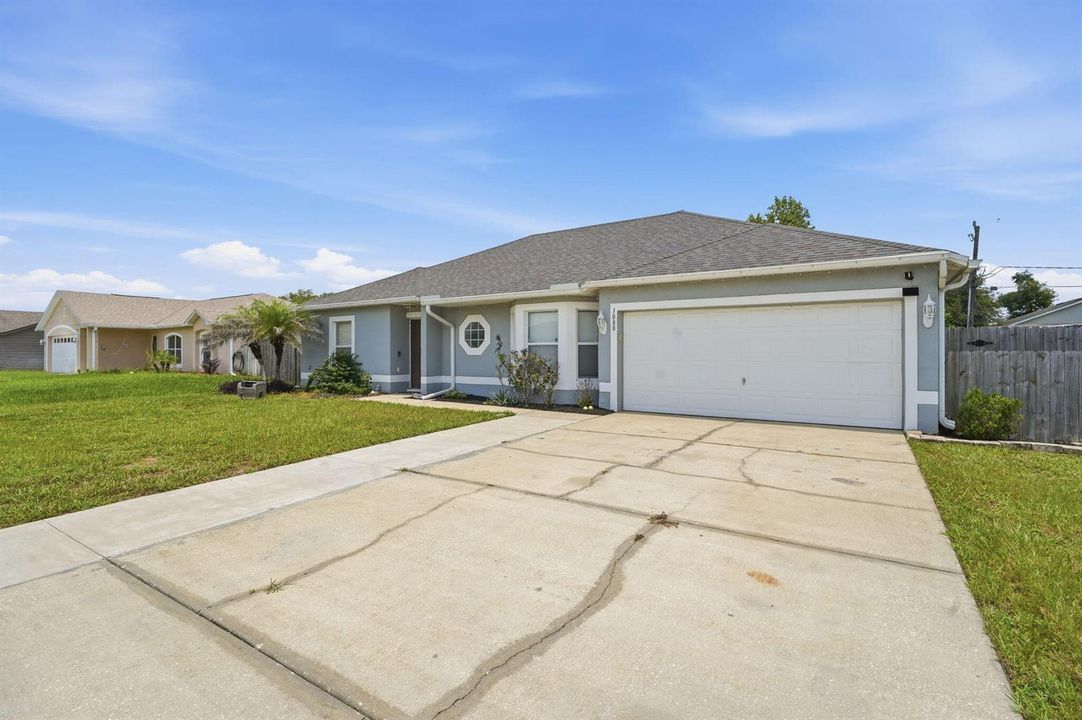 1-web-or-mls-3088-wainwright-st
