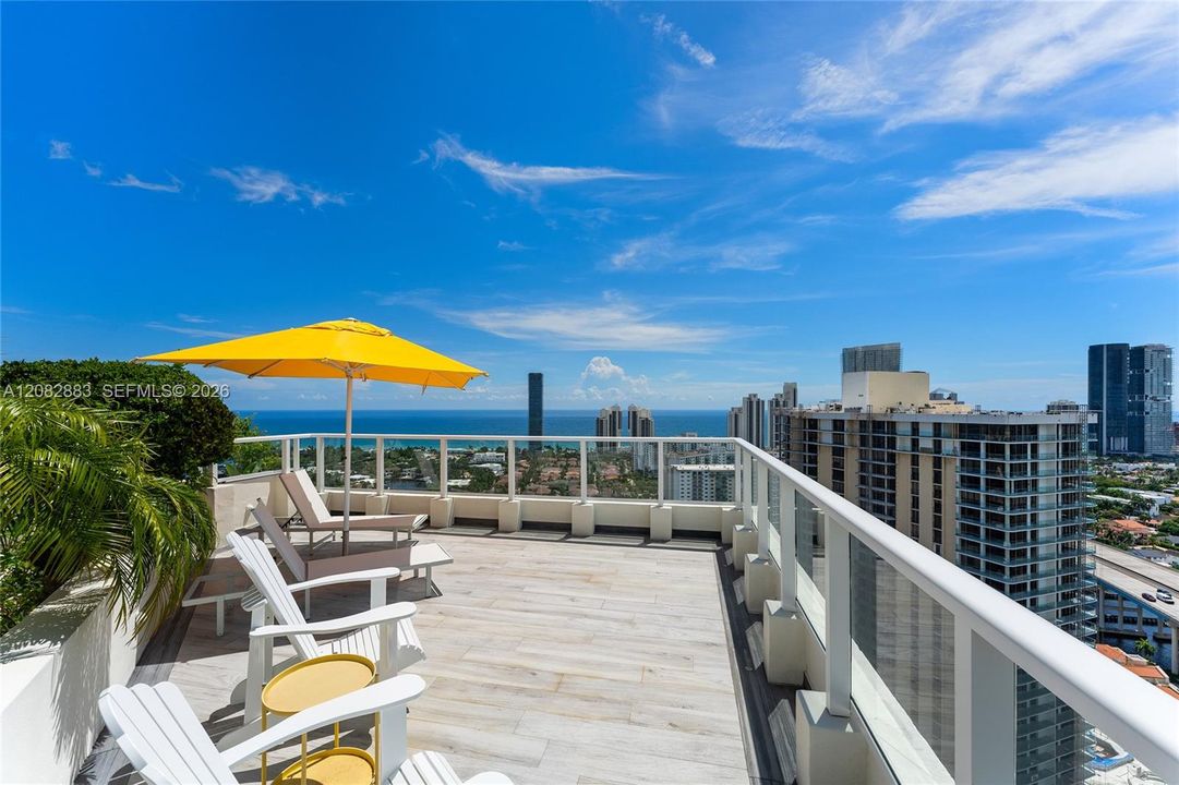 En Venta: $8,900,000 (6 camas, 5 baños, 7087 Pies cuadrados)