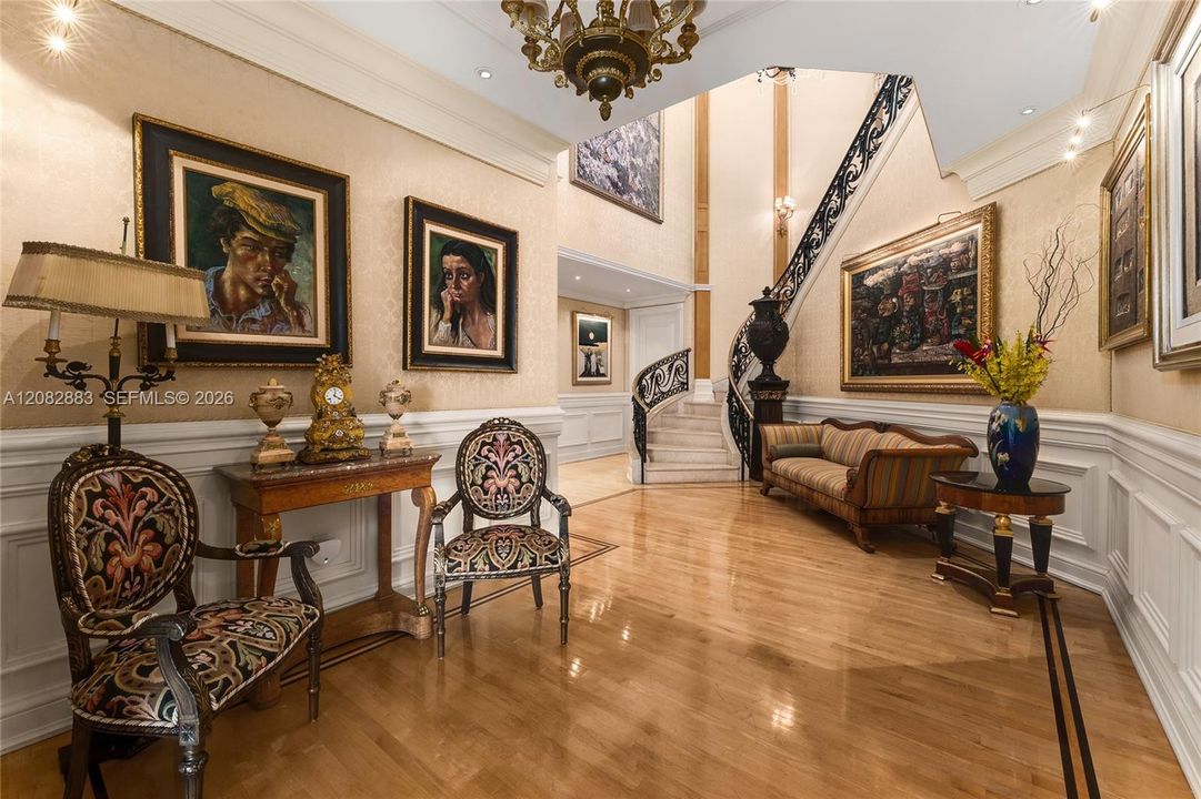 En Venta: $8,900,000 (6 camas, 5 baños, 7087 Pies cuadrados)