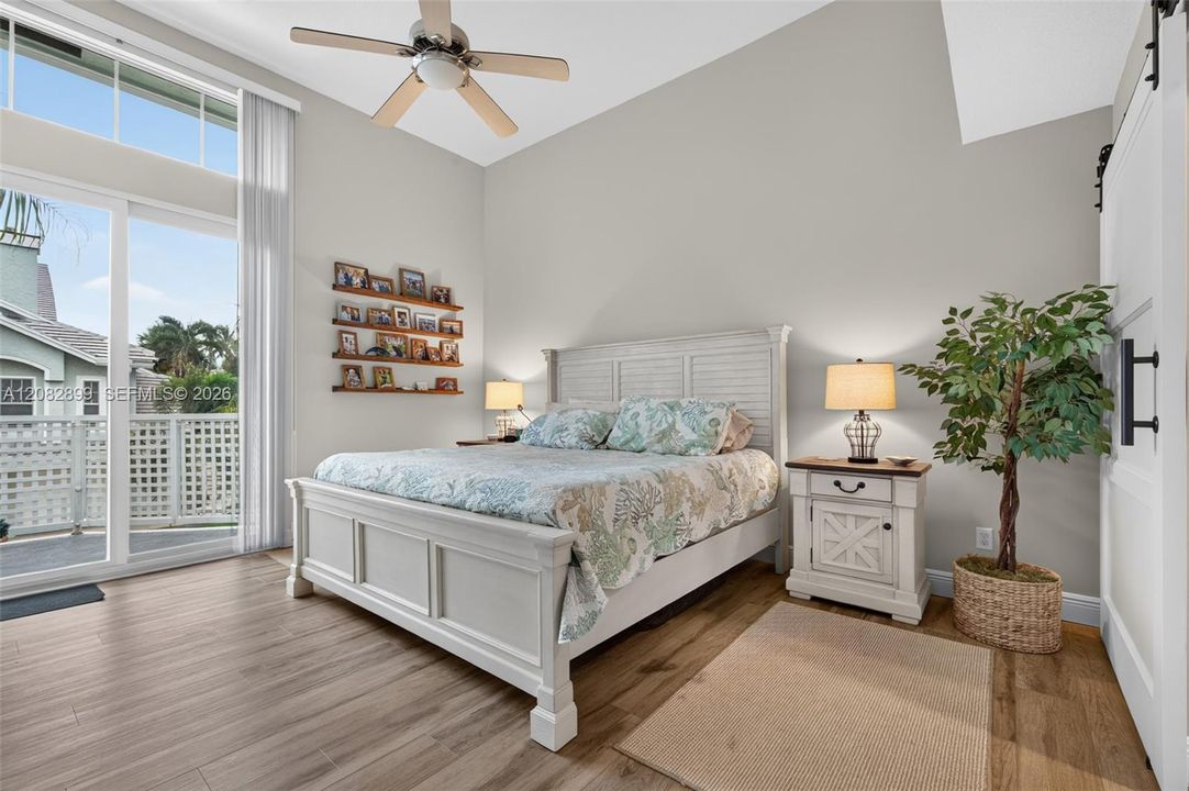 待售: $729,000 (2 贝兹, 2 浴室, 1263 平方英尺)