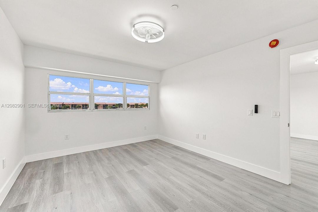 En Venta: $289,000 (2 camas, 2 baños, 1207 Pies cuadrados)