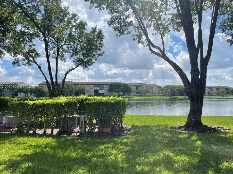 En Venta: $219,900 (2 camas, 1 baños, 1032 Pies cuadrados)