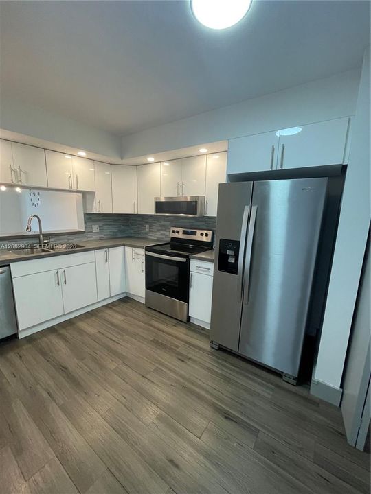 En Venta: $219,900 (2 camas, 1 baños, 1032 Pies cuadrados)