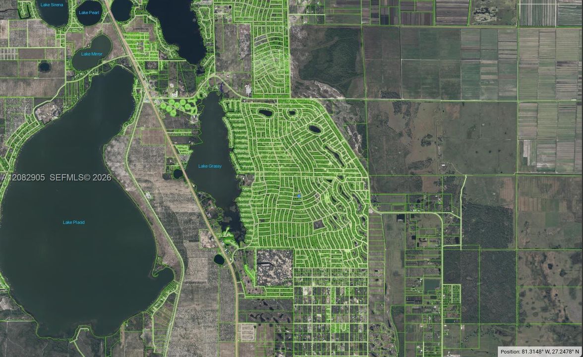 На продажу: $10,900 (0.24 acres)