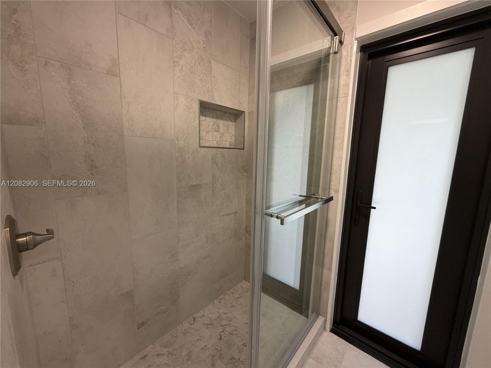En Renta: $4,200 (3 camas, 2 baños, 1730 Pies cuadrados)