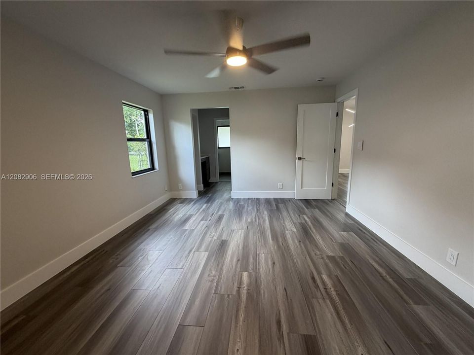 En Renta: $4,200 (3 camas, 2 baños, 1730 Pies cuadrados)