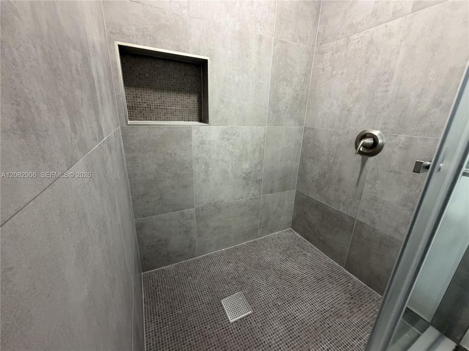 En Renta: $4,200 (3 camas, 2 baños, 1730 Pies cuadrados)
