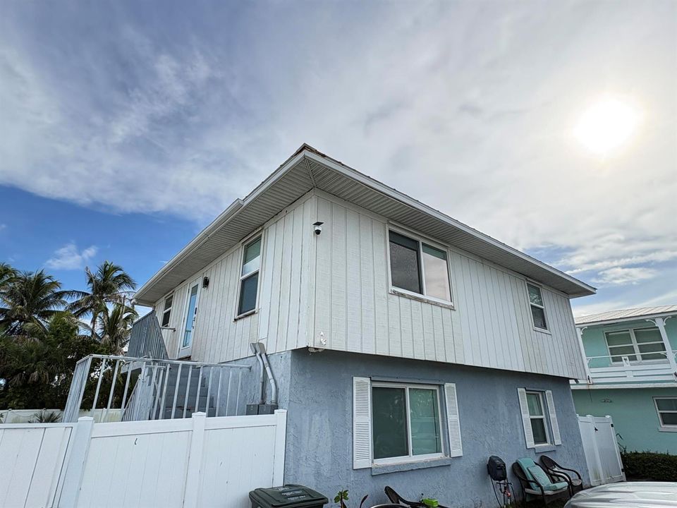 Exterior 2