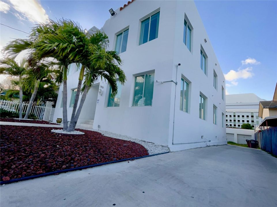 En Venta: $1,550,000 (0 camas, 0 baños, 3320 Pies cuadrados)