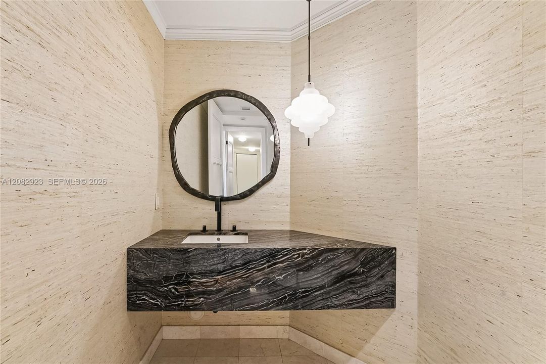 На продажу: $4,125,000 (3 спален, 4 ванн, 3480 Квадратных фут)