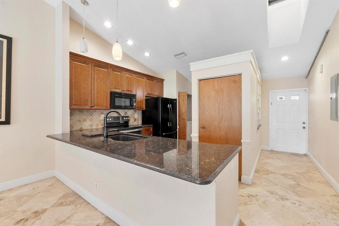 22686 Vistawood Way_019