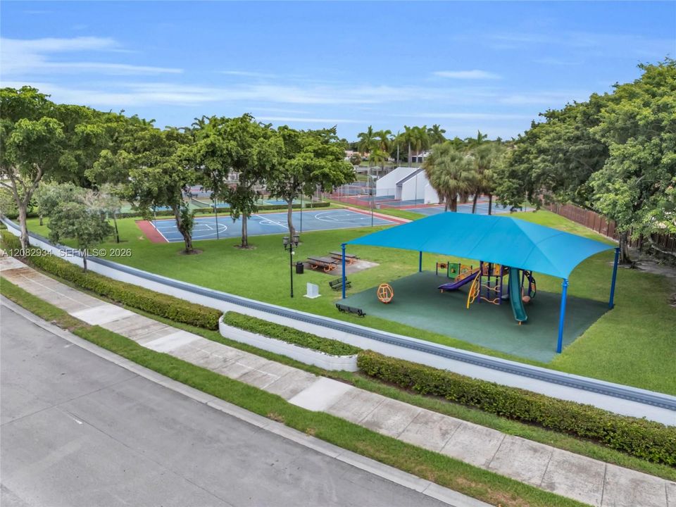 Community pool