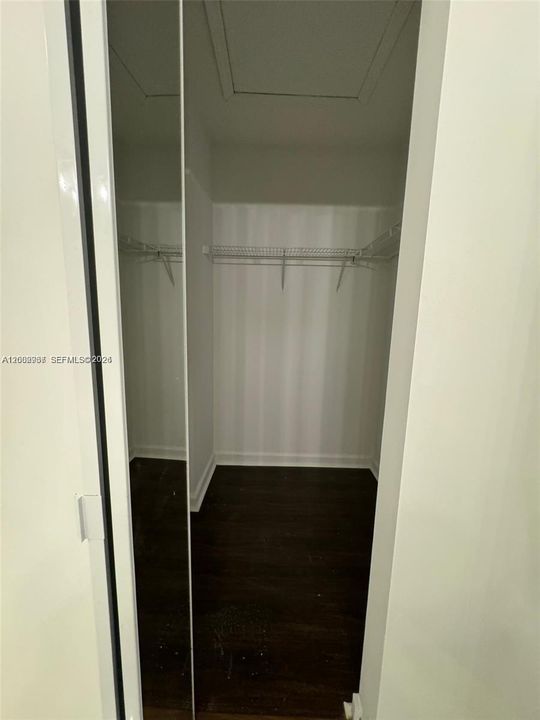 В аренду: $3,600 (4 спален, 3 ванн, 1808 Квадратных фут)