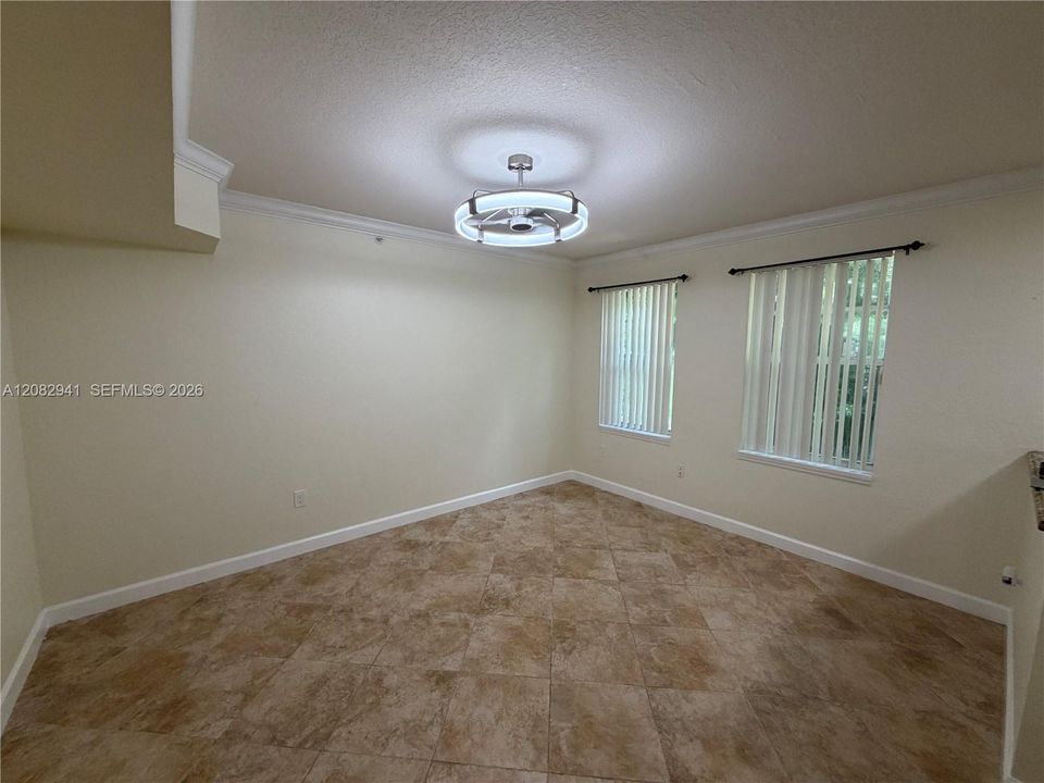 For Rent: $2,550 (2 beds, 2 baths, 1203 Square Feet)