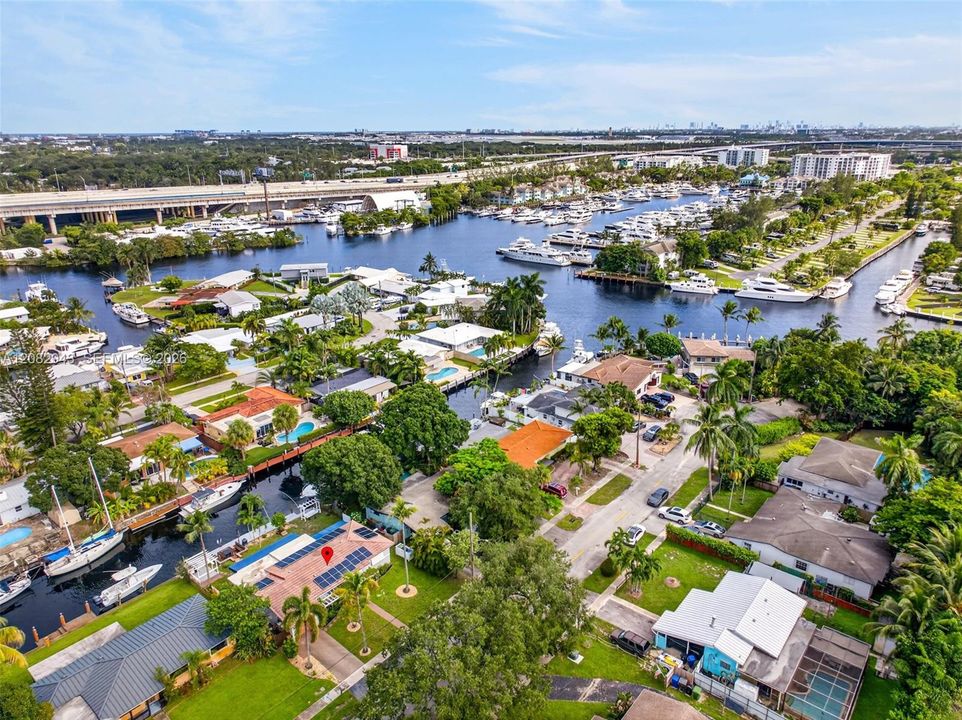 На продажу: $825,000 (3 спален, 3 ванн, 1540 Квадратных фут)